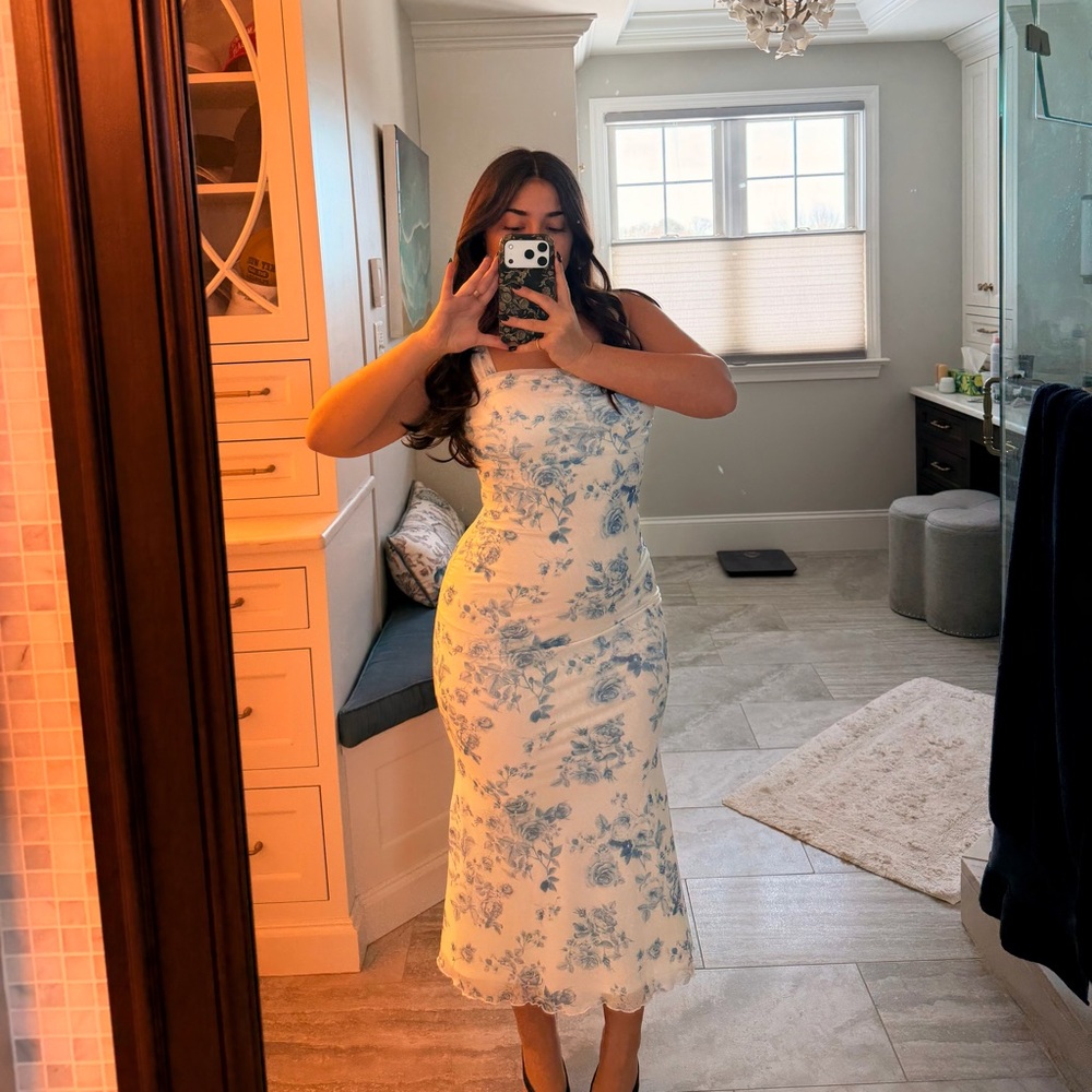 Floral Blue and White Women's Dress